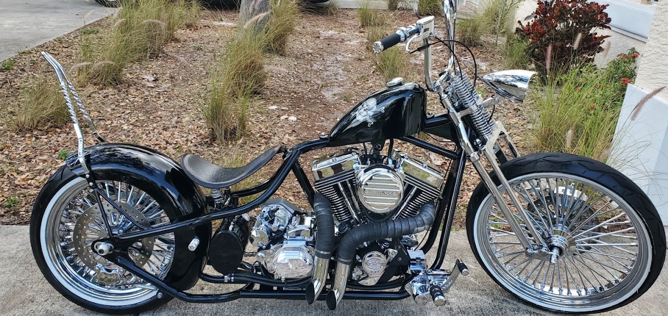 Custom chopper motorcycle detailing